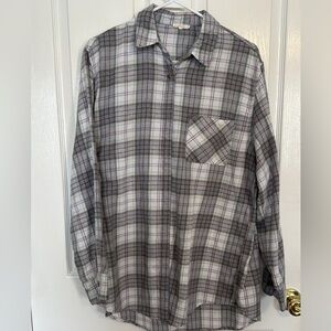 LA MIEL Gray and Red Plaid Button Down Shirt